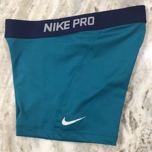 NIKE PRO SHORTS— size small